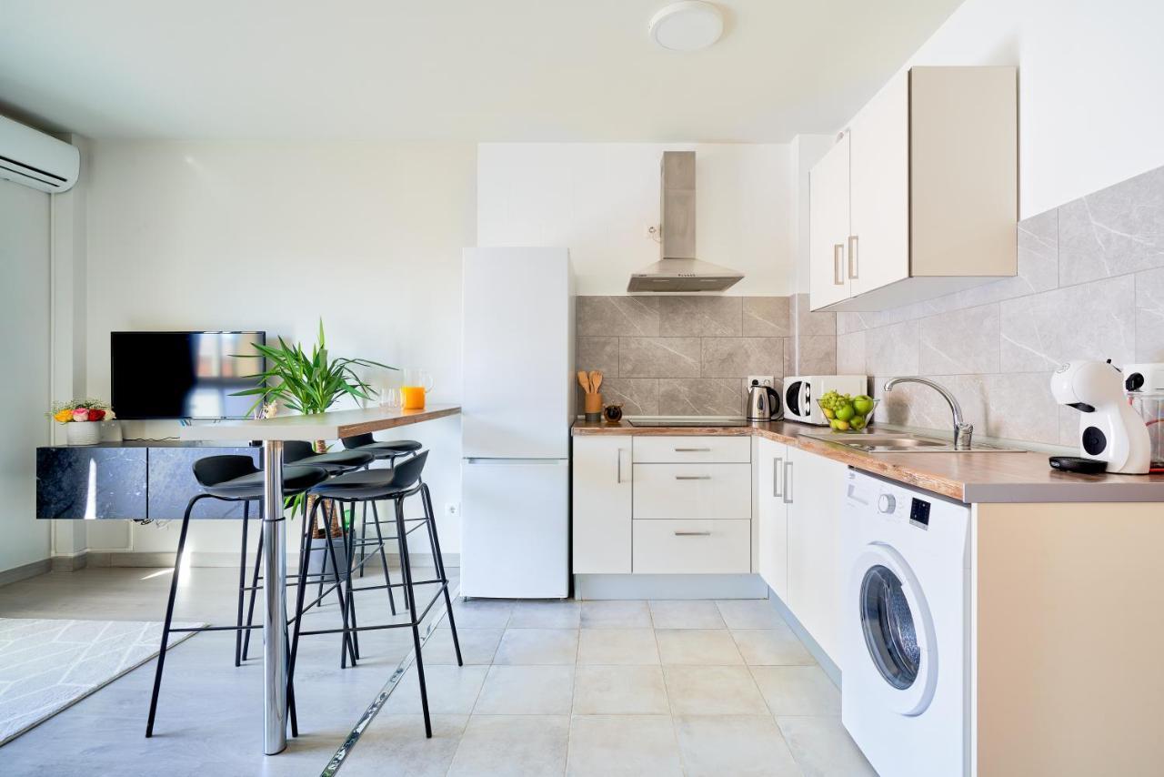 Charming And Bright Flat In The Heart Of Malaga Lejlighed Eksteriør billede